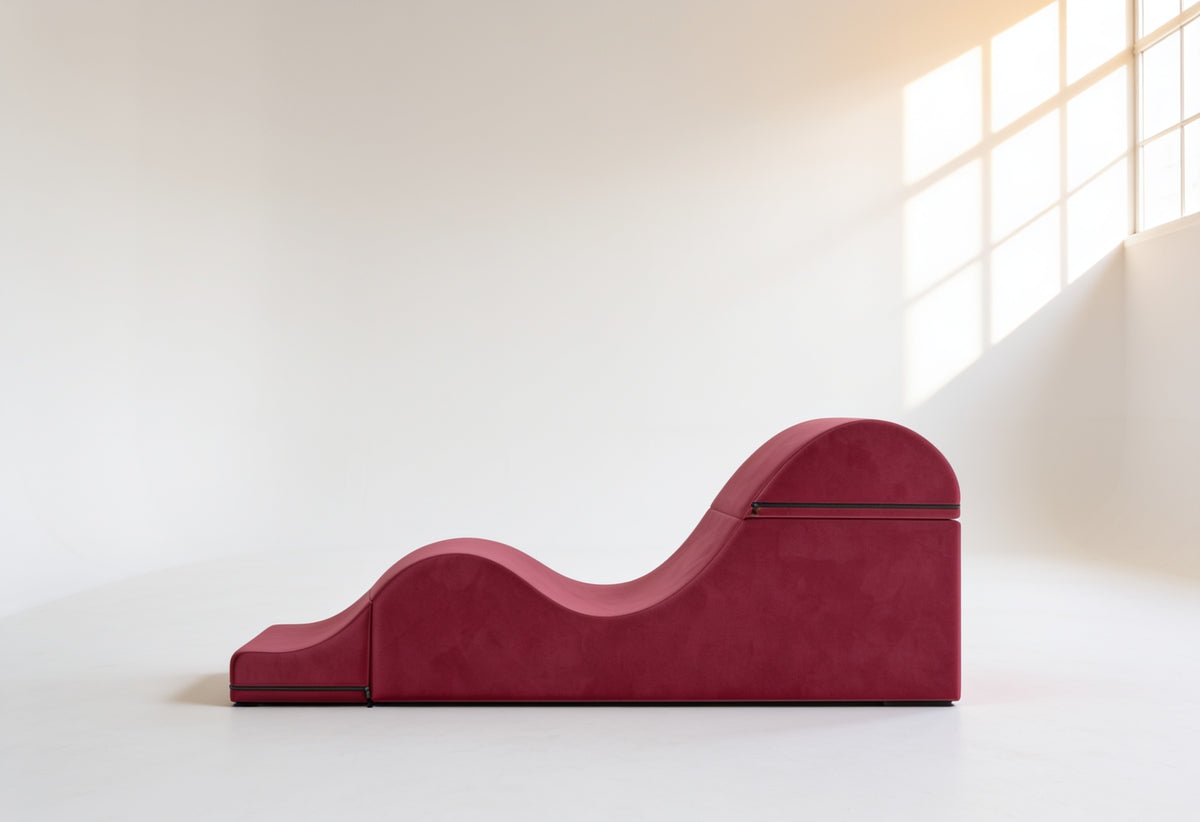 Chairs & Chaises